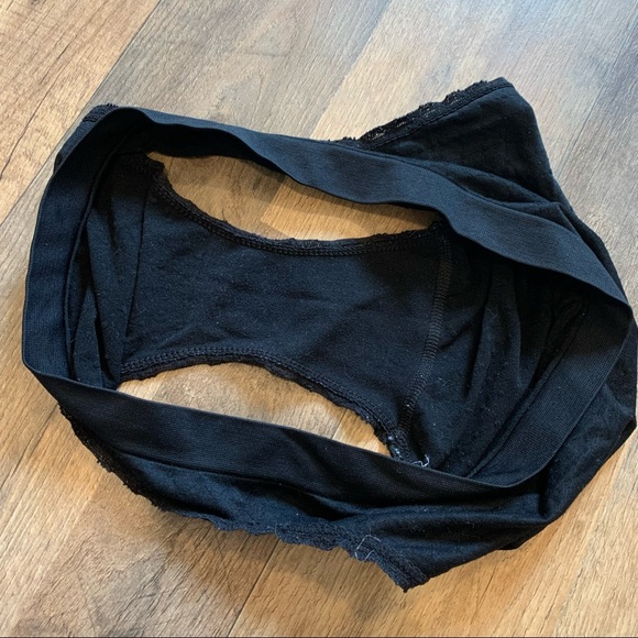 Jessica Simpson Black Panty - Picture 7 of 9